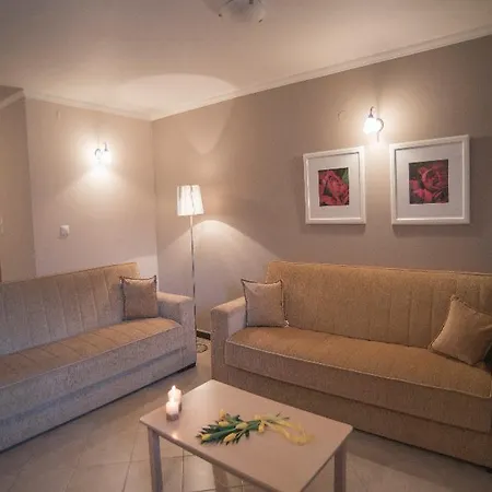 Theodora Lejlighedshotel Nikiana