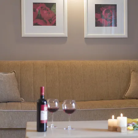 Lejlighedshotel Theodora Nikiana