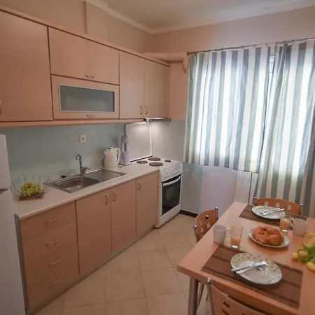 Theodora Lejlighedshotel 3*