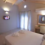 Theodora 3* Νικιάνα