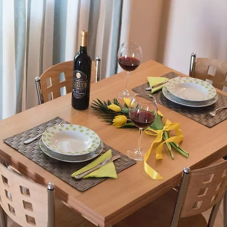 Theodora 아파트호텔 3*