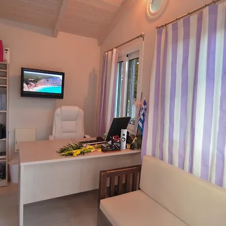 Hotel apartamentowy Theodora