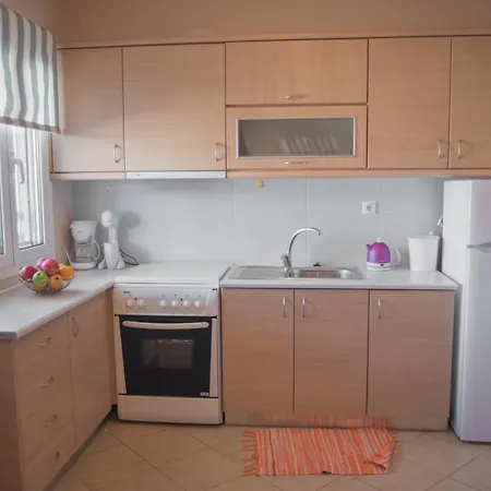 Апарт-отель Theodora 3*