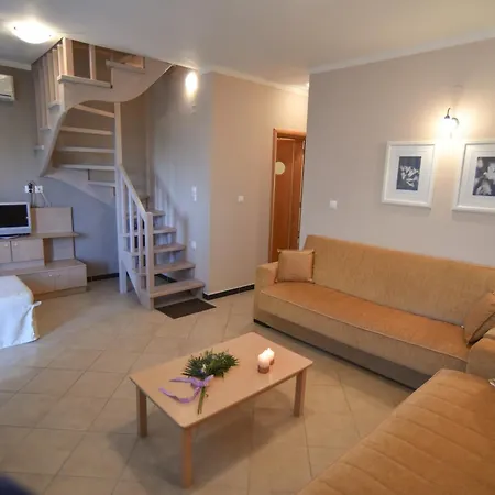 Theodora Никиана