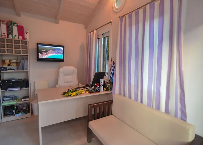 Theodora Апарт-отель Никиана